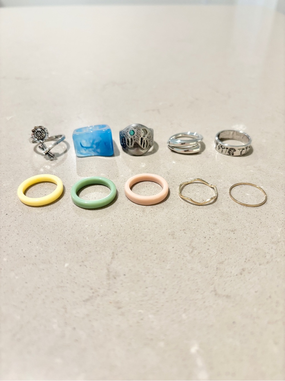 10 Pc Ring Bundle Lot Sizes 7-9 Y2K Colorful Chunky Silver Gold Fashion Jewelry